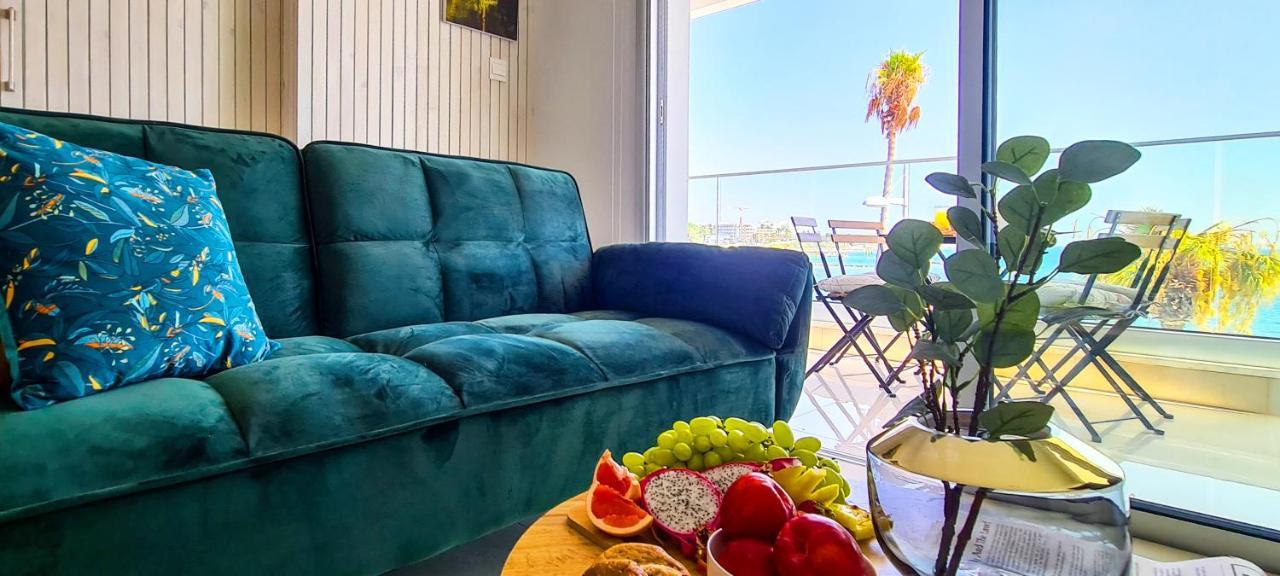 Phaedrus Living: Seaview Emerald Flat Lighthouse 48 Paphos Eksteriør billede